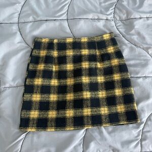 Forever 21 Yellow and Black Plaid Skirt